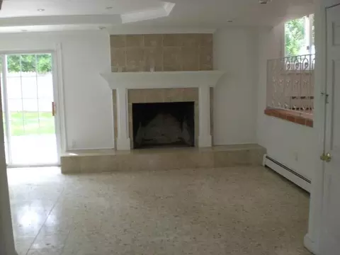 93 Saint Catherine Ave, Hyannis, MA 02601 photo 4