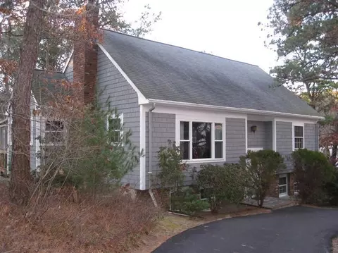 33 Bent Tree Dr, Centerville, MA 02632 photo 2