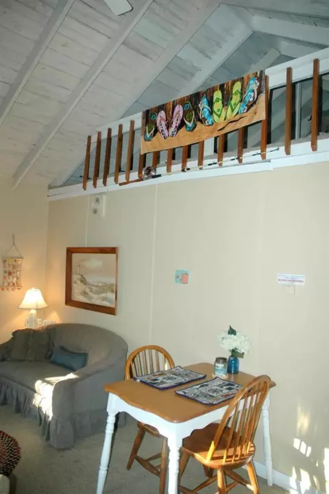 67 Harbor View Rd, Barnstable, MA 02630 photo 4