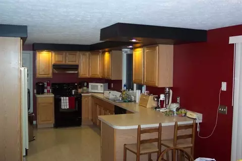 177 Camelback Rd, Marstons Mills, MA 02648 photo 2