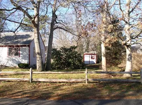 198 Compass Cir, Hyannis, MA 02601 photo 21