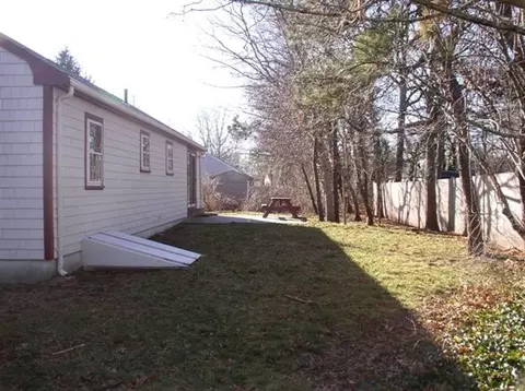 198 Compass Cir, Hyannis, MA 02601 photo 3