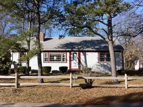 198 Compass Cir, Hyannis, MA 02601 photo 19