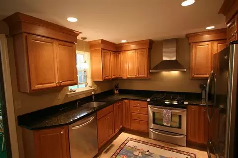 373 Skunknet Rd, Centerville, MA 02632 photo 8