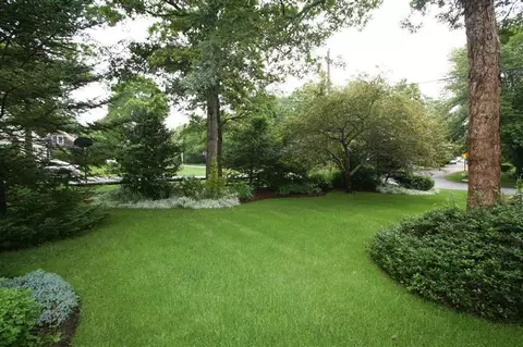 373 Skunknet Rd, Centerville, MA 02632 photo 4