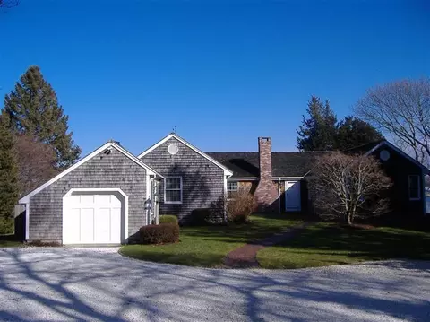 39 Harbor Dr, Pocasset, MA 02559 photo 3