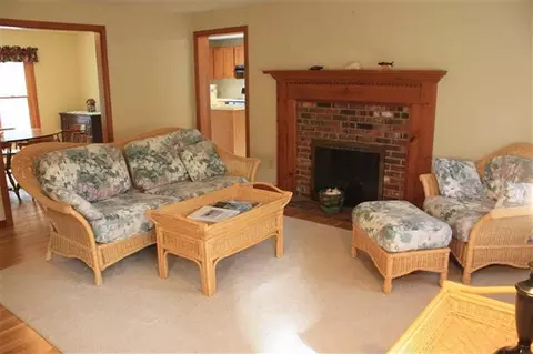 220 Boulder Rd, Barnstable, MA 02630 photo 4