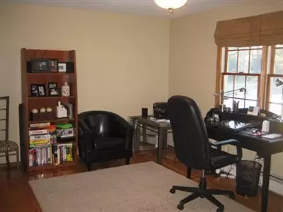 33 James Otis Rd, Centerville, MA 02632 photo 2