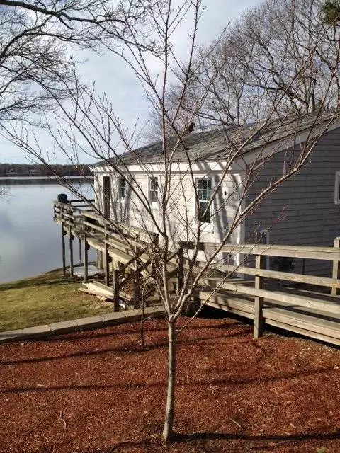 182 Wheeler Rd, Mashpee, MA 02649 photo 3