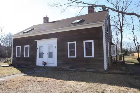 2 Weaver St #2, West Wareham, MA 02576 photo 2