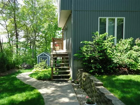 196 Wheeler Rd, Mashpee, MA 02649 photo 3