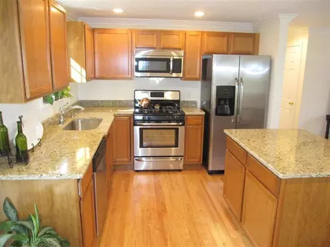 75 Beldan Ln, Centerville, MA 02632 photo 9