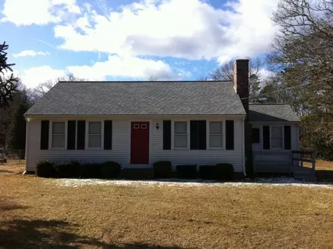 192 Main St, Mashpee, MA 02649 photo 1