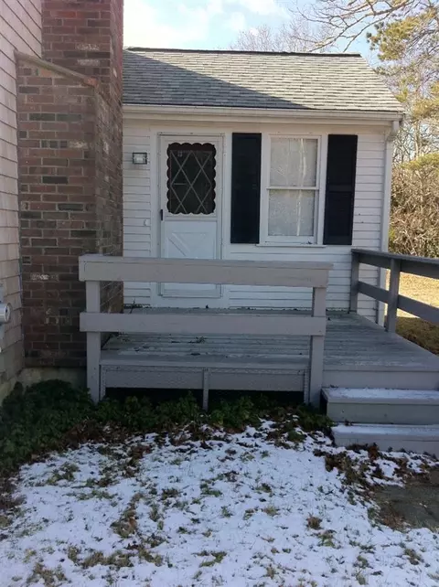 192 Main St, Mashpee, MA 02649 photo 3