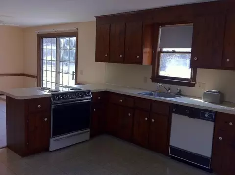 192 Main St, Mashpee, MA 02649 photo 16