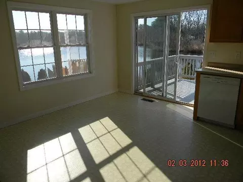 35 Nicholas Dr, Wareham, MA 02571 photo 7