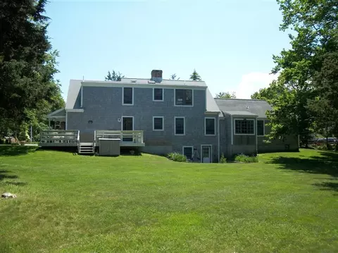 93 Deacon Ct, Barnstable, MA 02630 photo 3