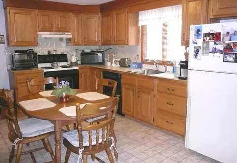 178 Camelback Rd, Marstons Mills, MA 02648 photo 5