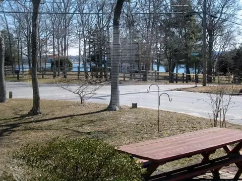 19 Robinwood Rd, Buzzards Bay, MA 02532 photo 20