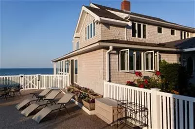 11 Phillips Rd, Sagamore Beach, MA 02562 photo 6