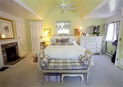 79 Marble Rd, Barnstable, MA 02630 photo 12