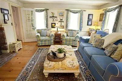 79 Marble Rd, Barnstable, MA 02630 photo 3