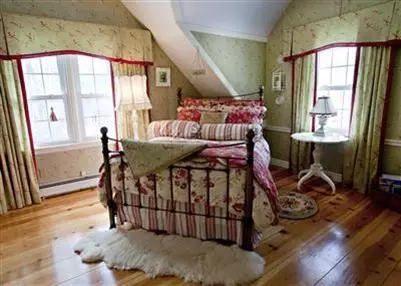 79 Marble Rd, Barnstable, MA 02630 photo 9