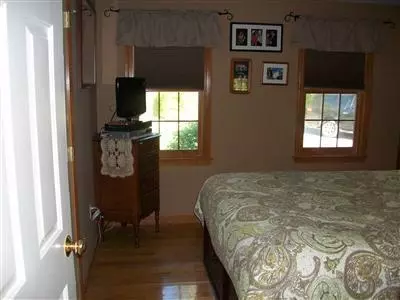 162 Skunknet Rd, Centerville, MA 02632 photo 9