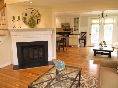 45 Leather Leaf Ln, Mashpee, MA 02649 photo 3