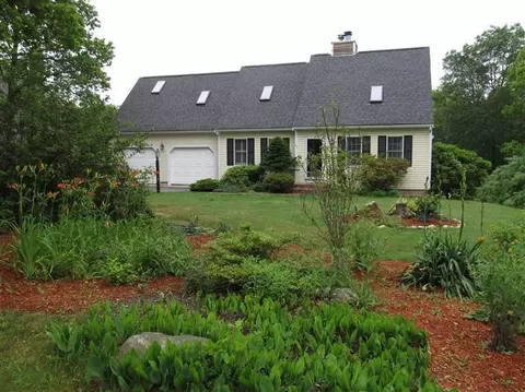 45 Leather Leaf Ln, Mashpee, MA 02649 photo 1