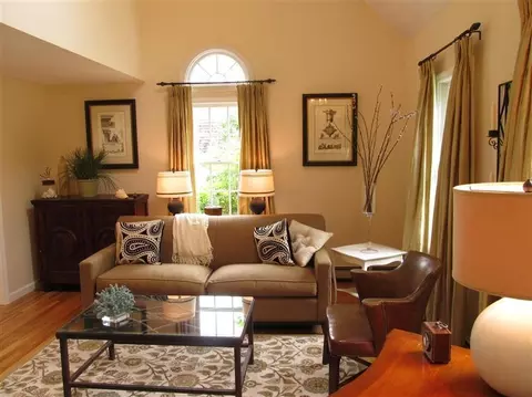 45 Leather Leaf Ln, Mashpee, MA 02649 photo 2