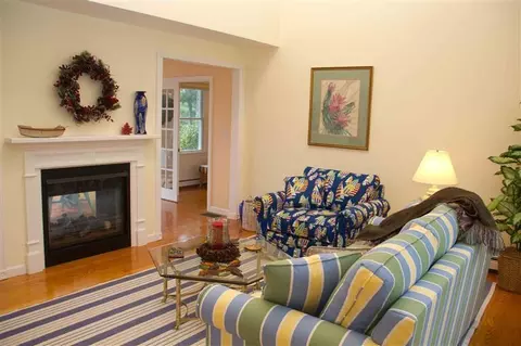 17 Preakness Ln, Mashpee, MA 02649 photo 5