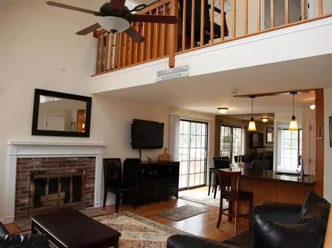 1160 Phinneys Ln #4A, Centerville, MA 02632 photo 6
