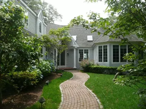 4 Waterline Dr N, Mashpee, MA 02649 photo 5
