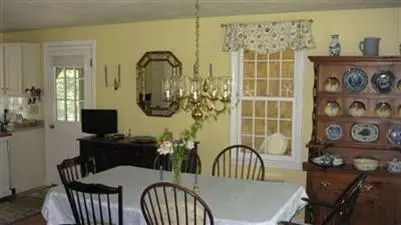 32 Tracey Rd, Cotuit, MA 02635 photo 11