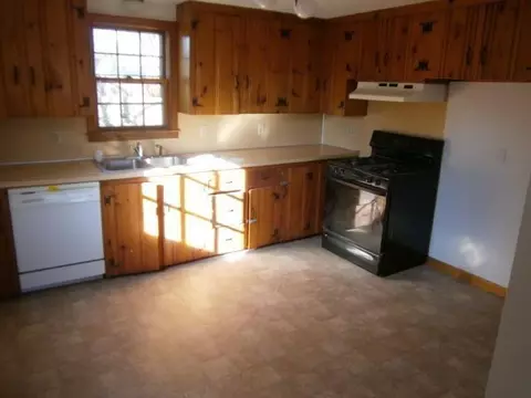 62 James Cir, Mashpee, MA 02649 photo 4
