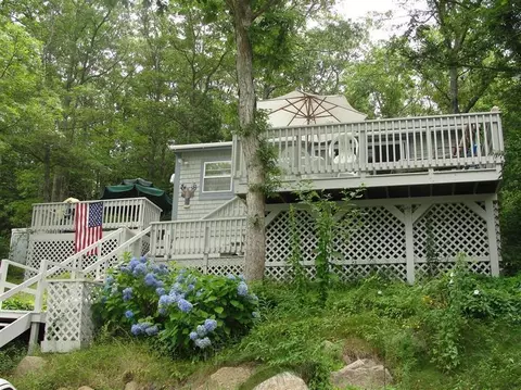 29 East Rd, Mashpee, MA 02649 photo 2
