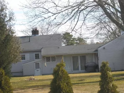 11 Fresh Meadow Dr, Onset, MA 02558 photo 4