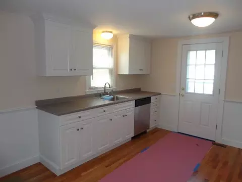 11 Hemlock Dr, Mashpee, MA 02649 photo 4