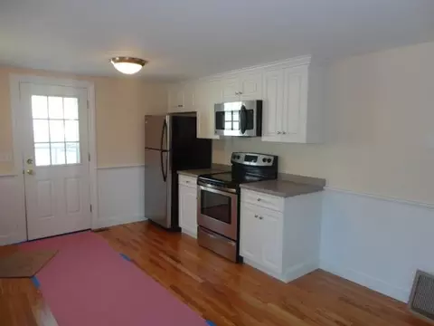 11 Hemlock Dr, Mashpee, MA 02649 photo 3
