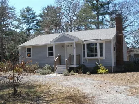 60 Wampanoag Ave, Mashpee, MA 02649 photo 1