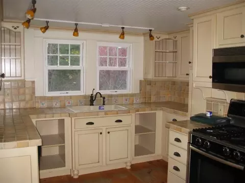 73 Holly Ln, Centerville, MA 02632 photo 4