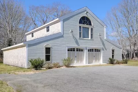71 High St, Cotuit, MA 02635 photo 17