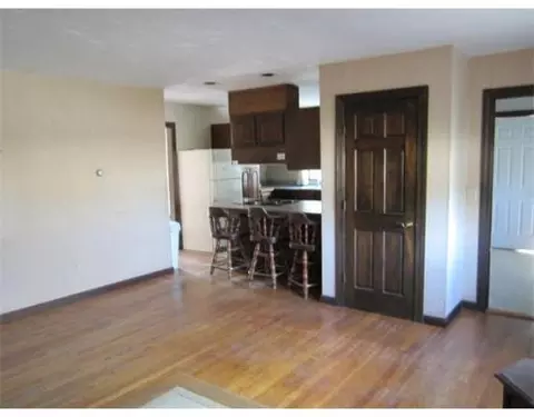 247 Marion Rd, Wareham, MA 02571 photo 4