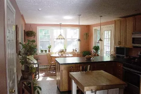 27 Oakview Ter, Hyannis, MA 02601 photo 10