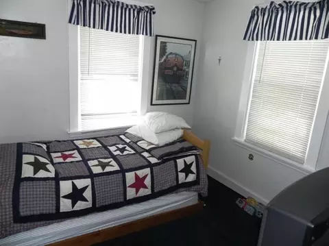 15 Beach St, Wareham, MA 02571 photo 11
