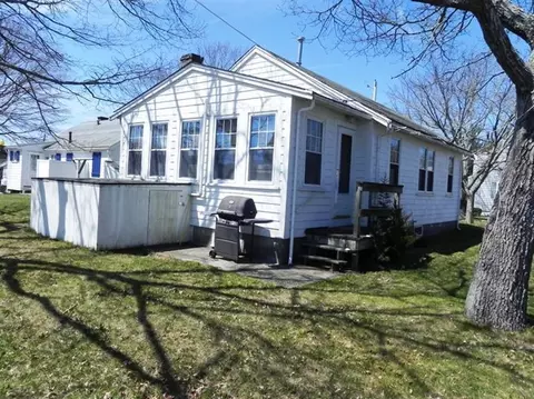 15 Beach St, Wareham, MA 02571 photo 14