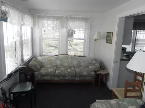 15 Beach St, Wareham, MA 02571 photo 5