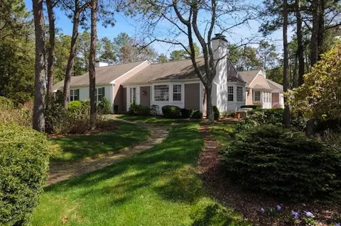 448 Cotuit Bay Dr, Cotuit, MA 02635 photo 1
