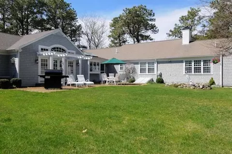 448 Cotuit Bay Dr, Cotuit, MA 02635 photo 5